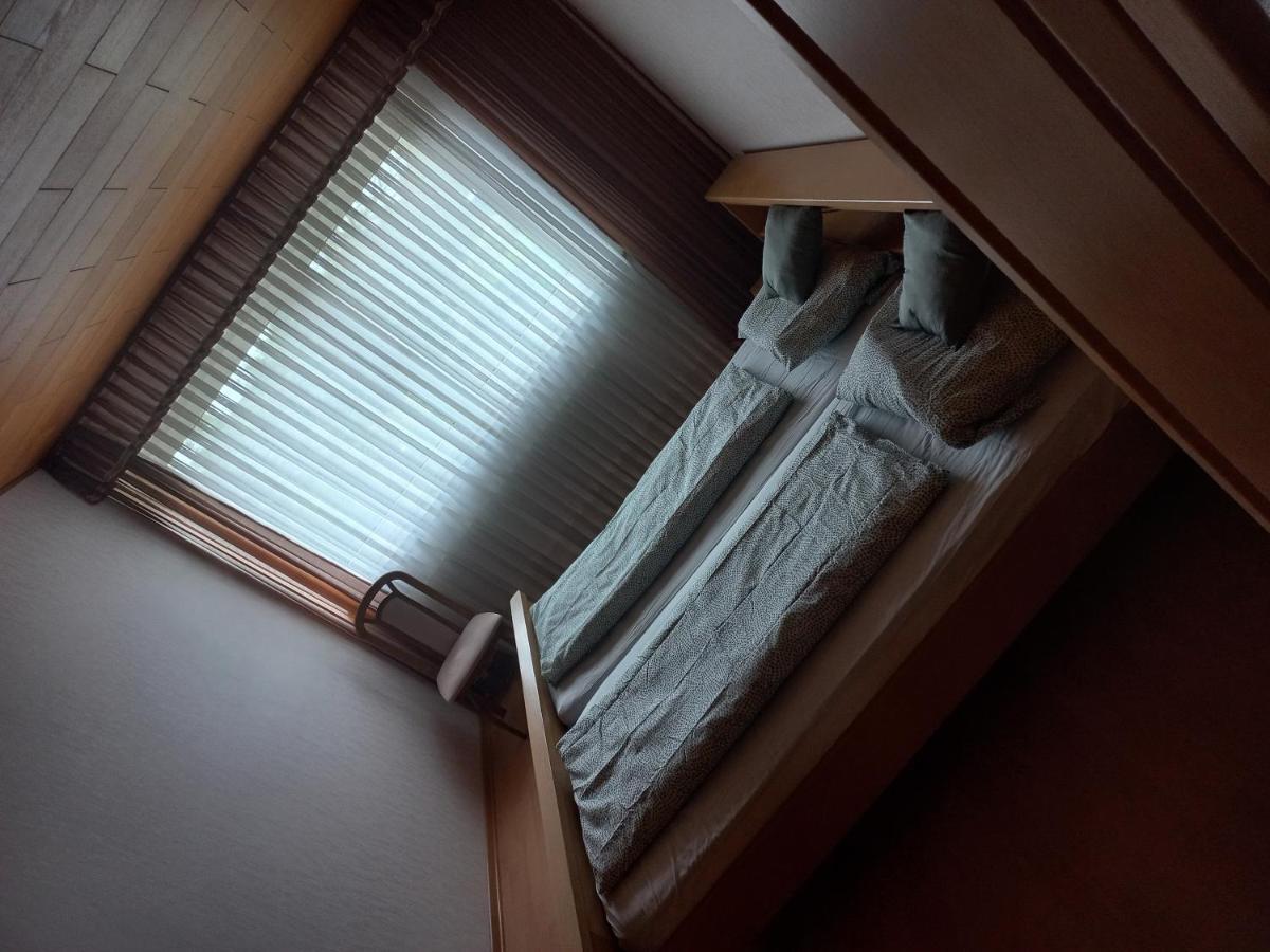 Hoteliving Duesseldorf Airport Ратинген Экстерьер фото